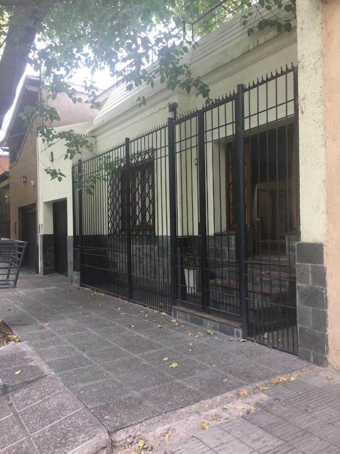 Casa Cerca Del Centro Bed&Breakfast Acomodação com café da manhã Mendoza Exterior foto